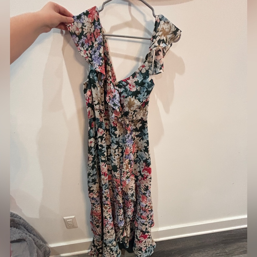 Lulu’s Floral Ruffle Maxi Dress - Picture 6 of 7